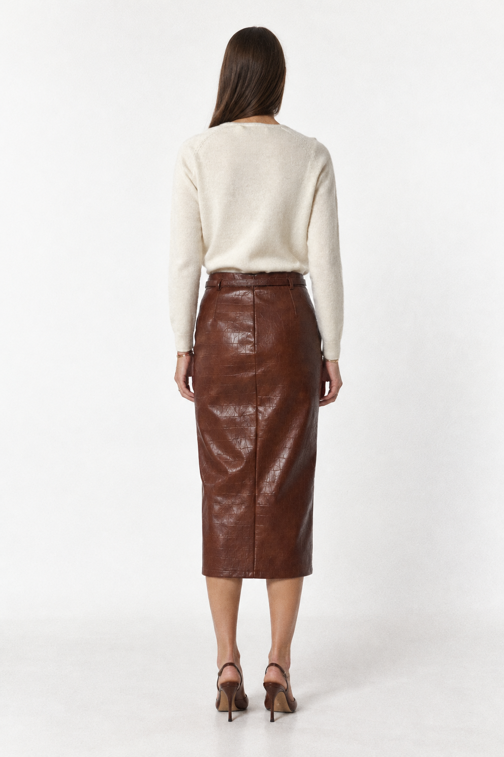 ELARA V-Neck Sweater