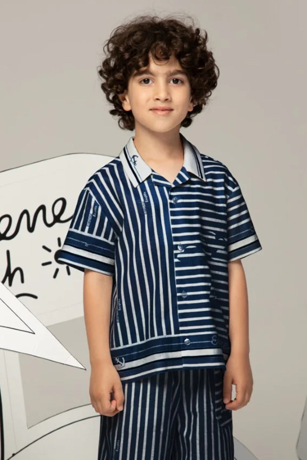 Navy linen shirt with a classic collar and short sleeves