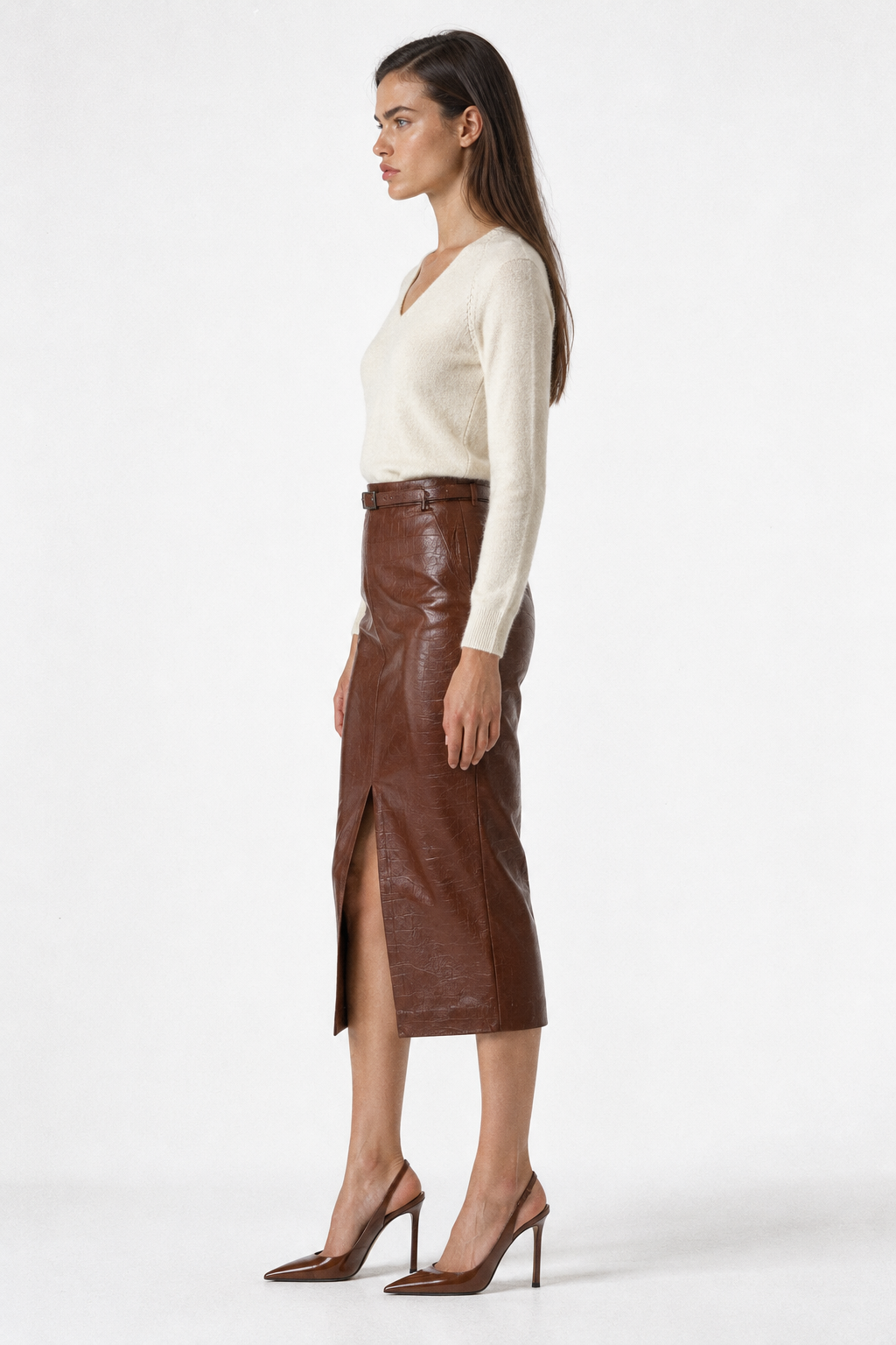 ELARA V-Neck Sweater