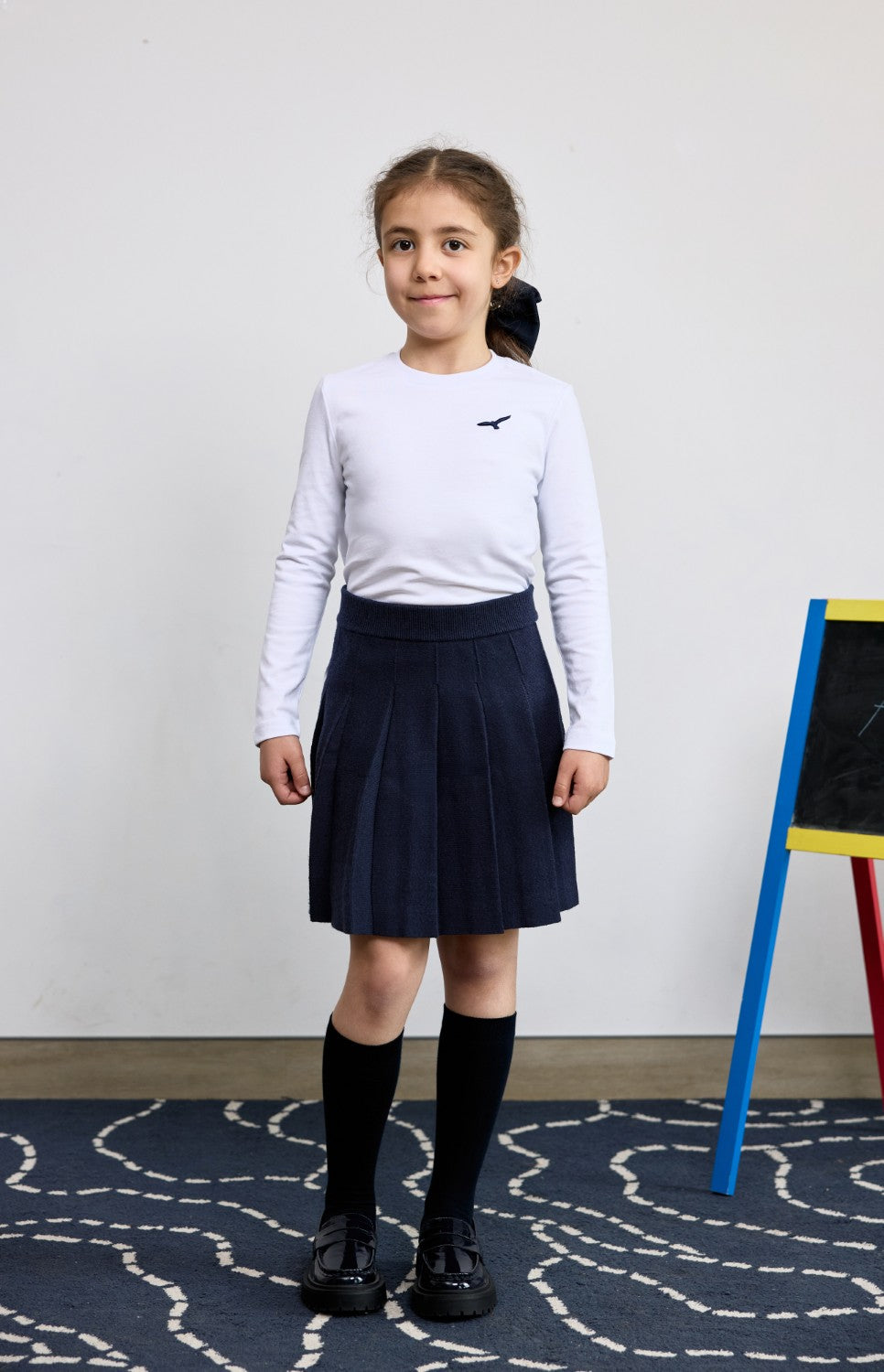 White long sleeve cotton t-shirt for little girls with logo