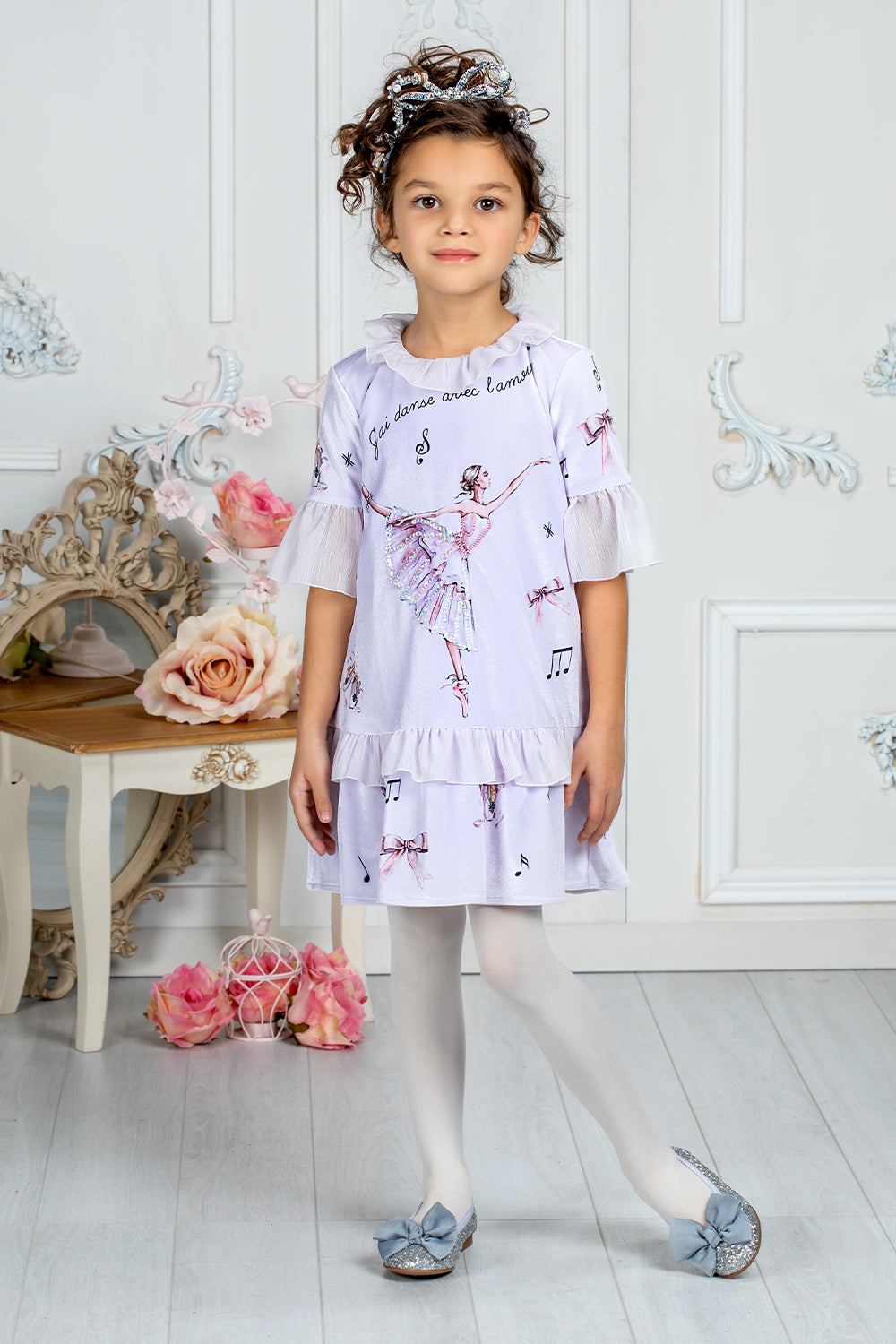 Velvet dress with sequined ballerina print and chiffon sleeves