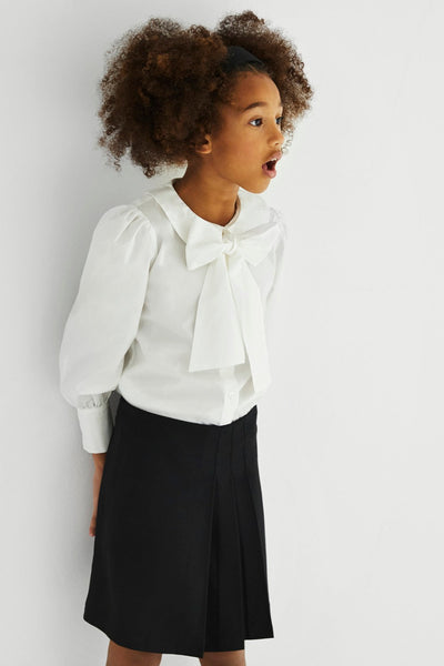 Black punto skirt