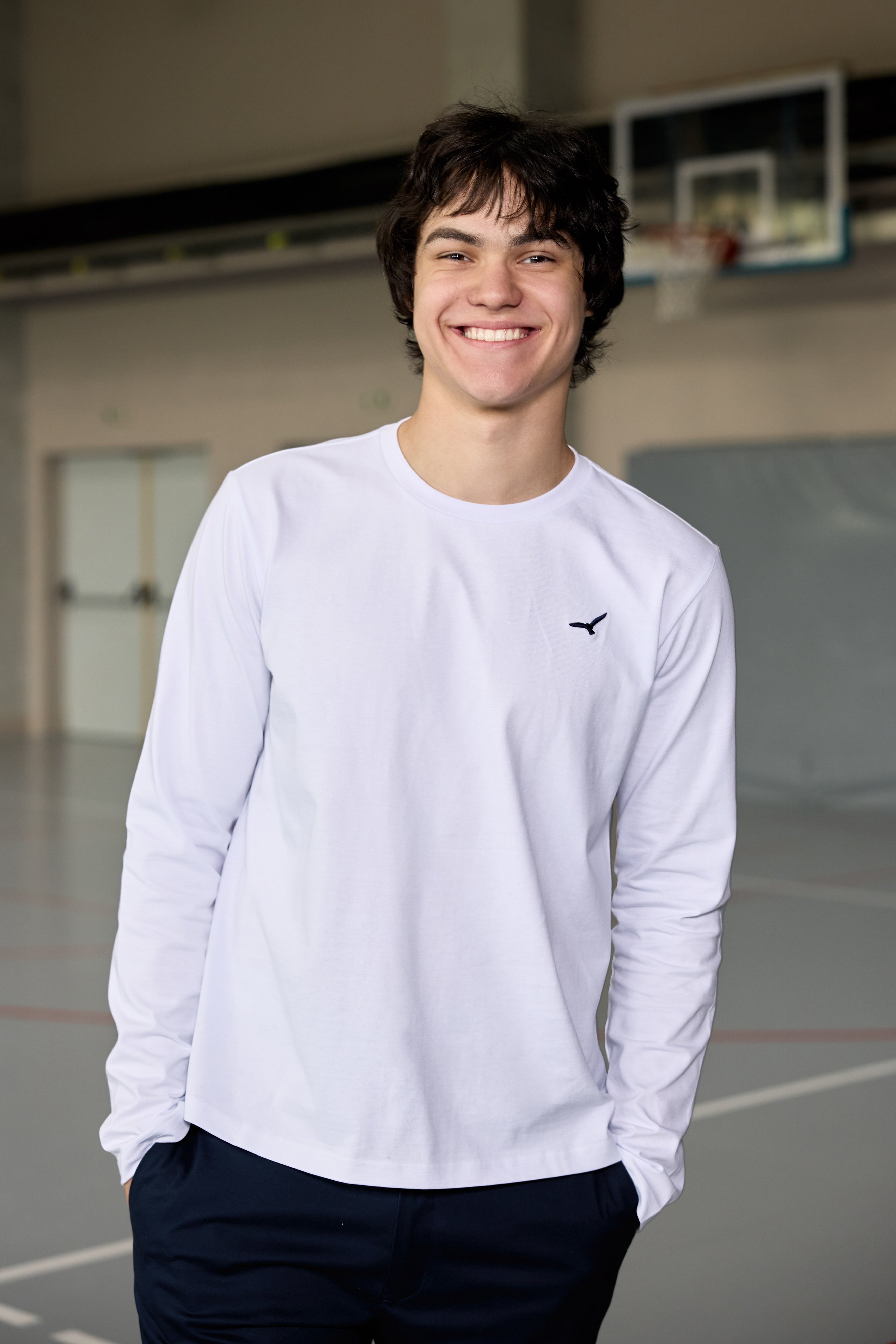 White long sleeve cotton t-shirt for teen boys with logo