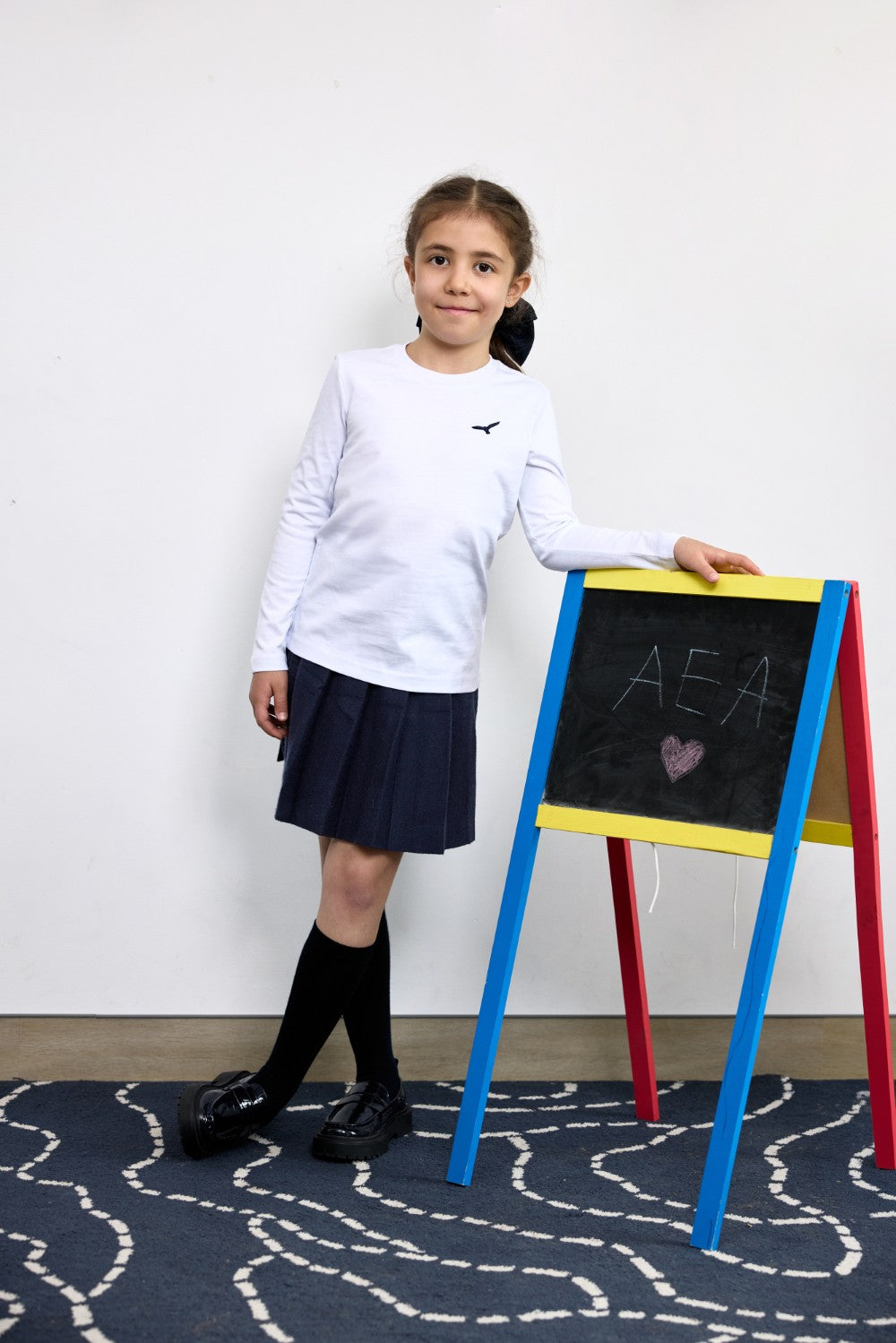 White long sleeve cotton t-shirt for little girls with logo